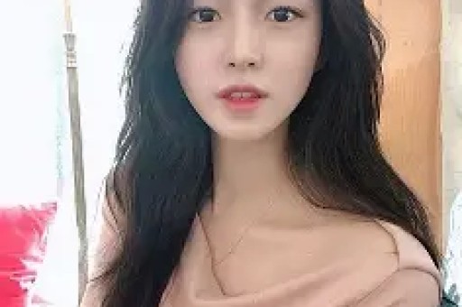 销售假冒注册商标的商品罪辩护：律师的无罪和罪轻辩护策略技巧