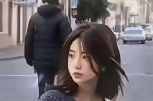 斗鱼女主播忘关摄像头私密画面流出！虚假人设彻底翻车