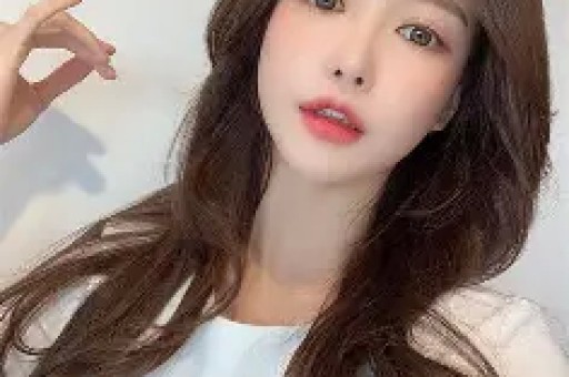 文章随地小便被抓包曾被曝耍大牌！疑去三亚与女明星见面？